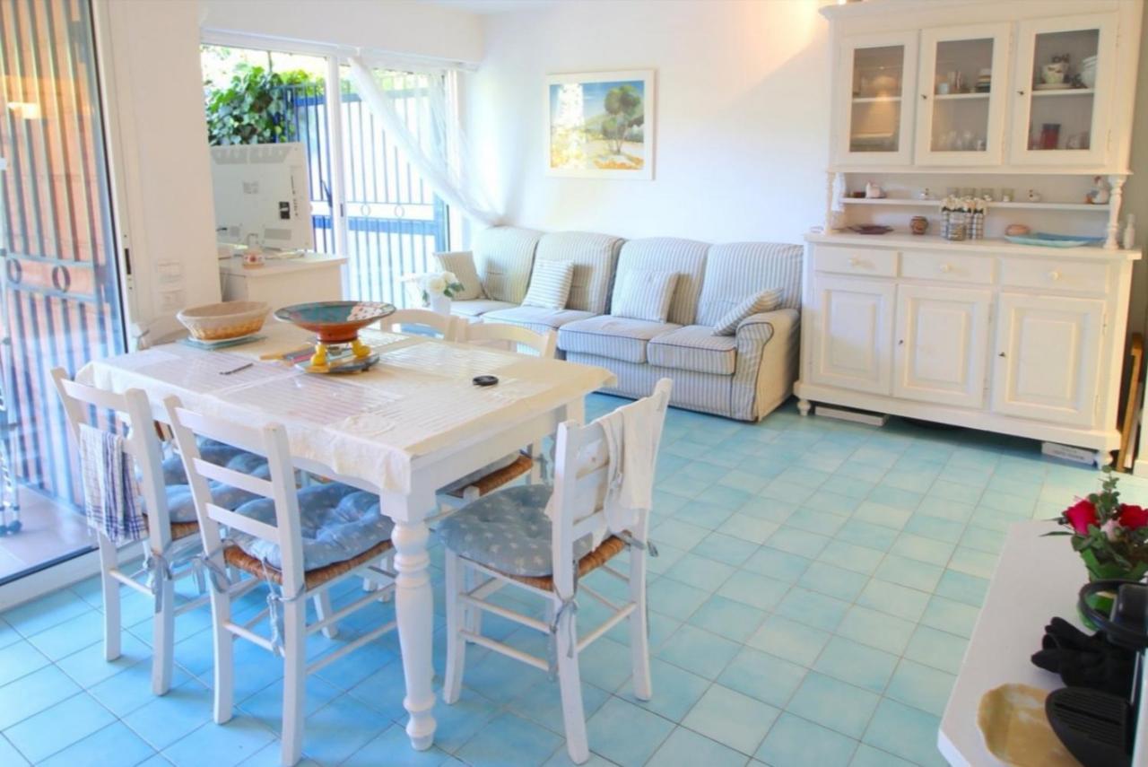 Plage La Salis 3 Chambres, Jardin - 3 Bedrooms Антіб Екстер'єр фото