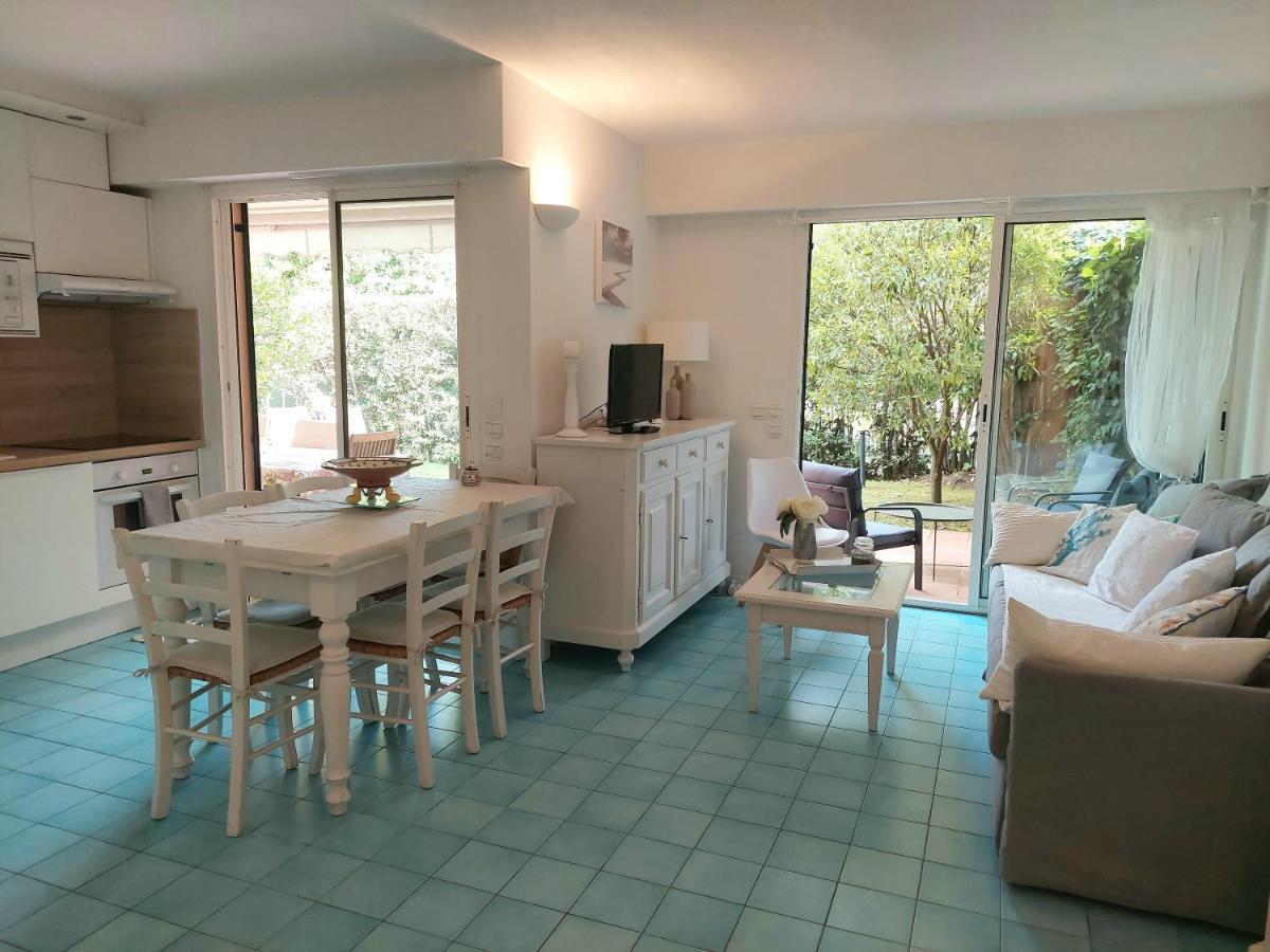 Plage La Salis 3 Chambres, Jardin - 3 Bedrooms Антіб Екстер'єр фото