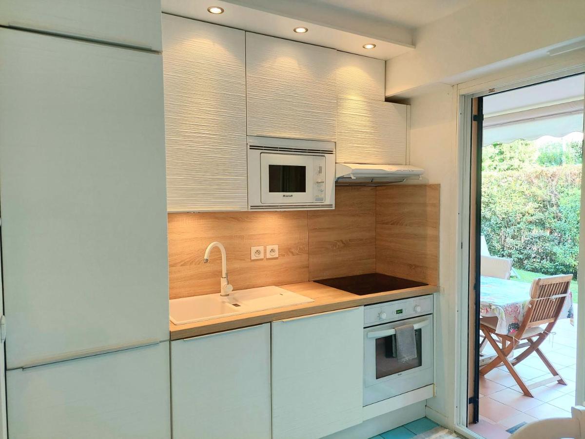 Plage La Salis 3 Chambres, Jardin - 3 Bedrooms Антіб Екстер'єр фото