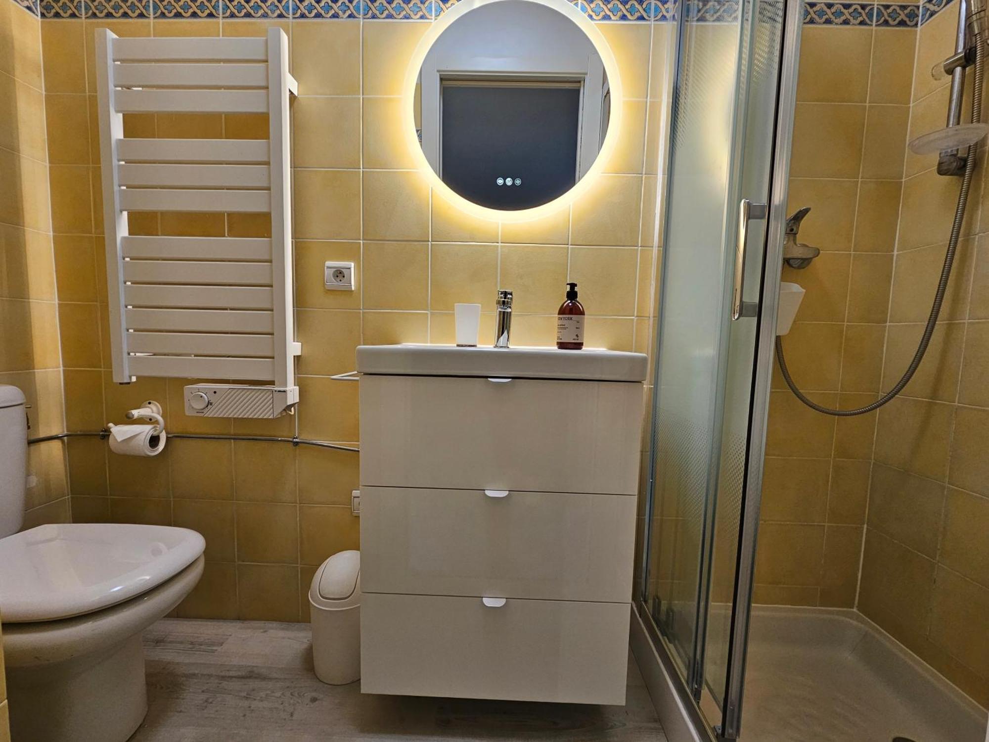 Plage La Salis 3 Chambres, Jardin - 3 Bedrooms Антіб Екстер'єр фото